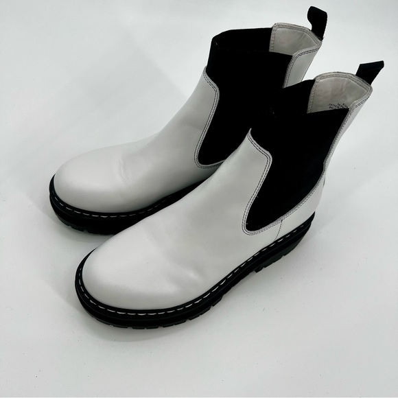 New Marc Fisher Patrick Ankle Boots Bootie Chelsea White Rubber Sole Moto 6.5 M - Picture 3 of 14